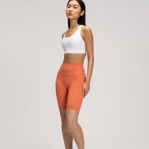 Lululemon Wunder Train high rise Orange Athletic Shorts printed size 4